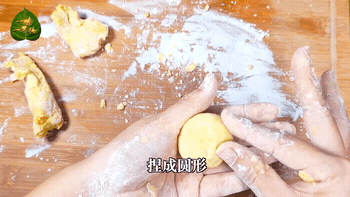042148lwpjme8nr4zlvnip.gif