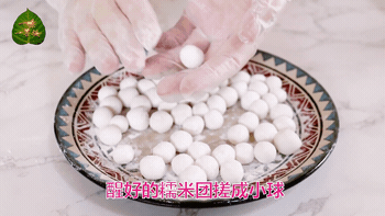 043432kx3x66x6ica0jmc0.gif