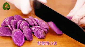 102526d2bbvuz25c50uj2b.gif