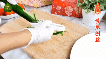 103432t6lnfzs4snf8ysil.gif