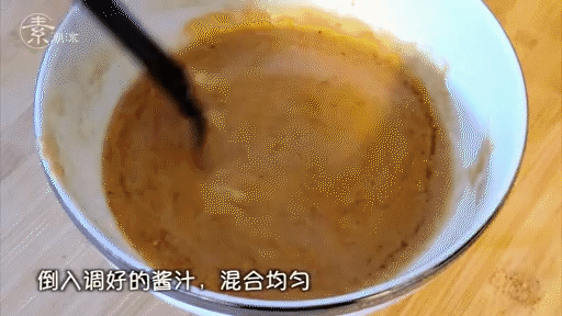104716plhc7o1zloh6llhi.gif