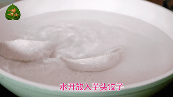 110610xubdwufu2c5uuf2x.gif