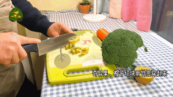 110313q5qed3gimpti6cmt.gif