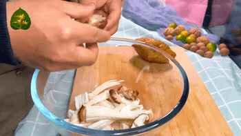 112649n301oo311w005ets.gif